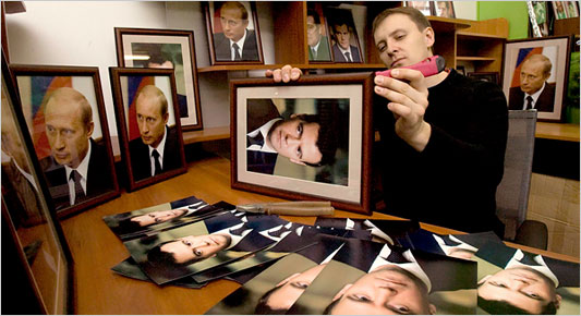 Gotta place an order for a new Medvedev portrait putin medvedev portraits Gotta place an order for a new Medvedev portrait